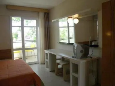 Hotel Golden Gate Kusadasi 2*,  Turquía