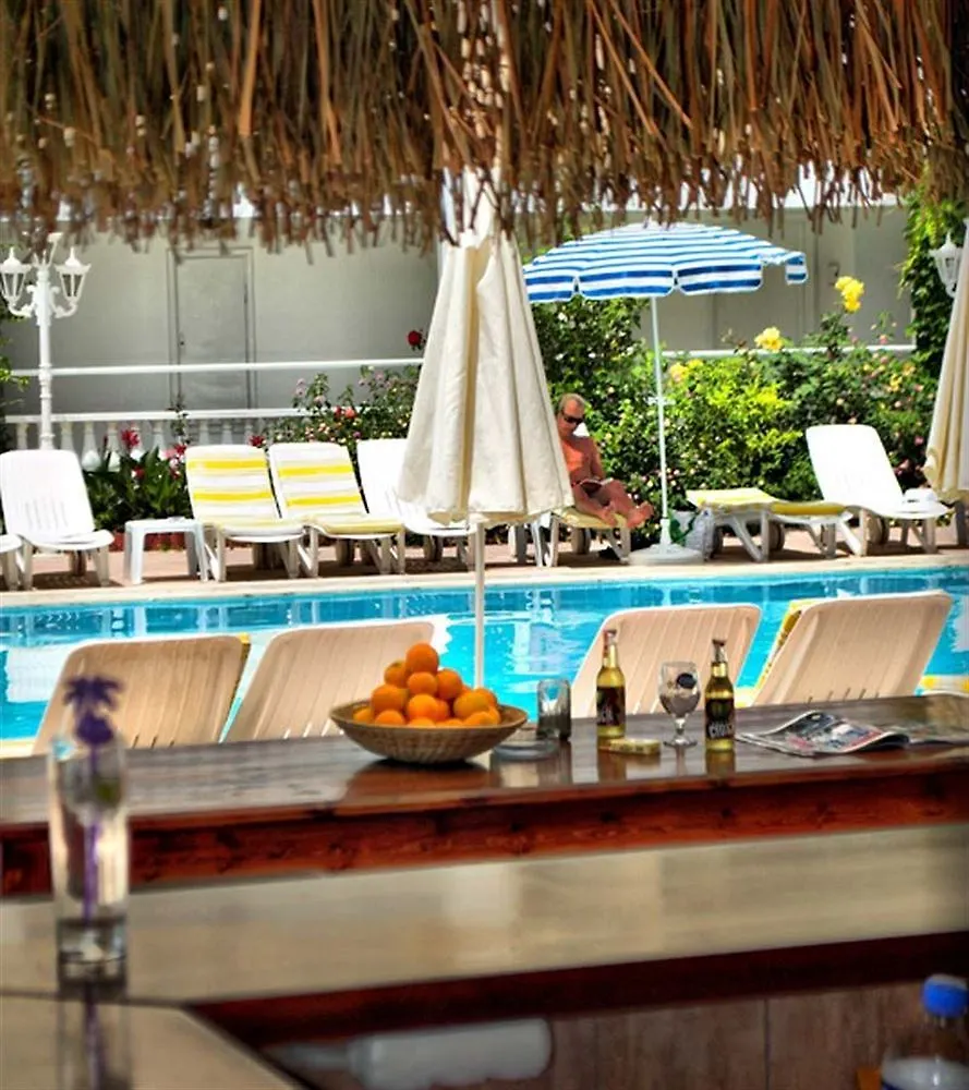 Hotel Golden Gate Kusadasi 2*,  Turquía