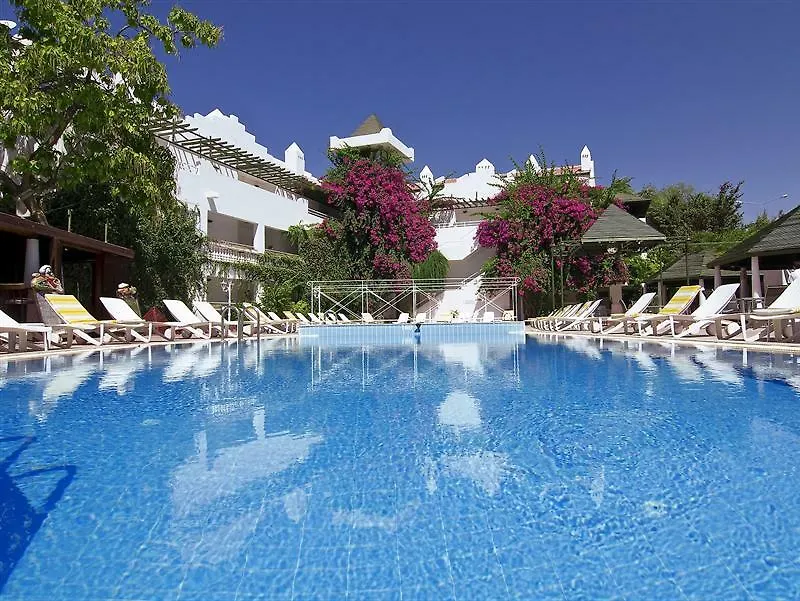 Hotel Golden Gate Kusadasi 2*,  Turquía